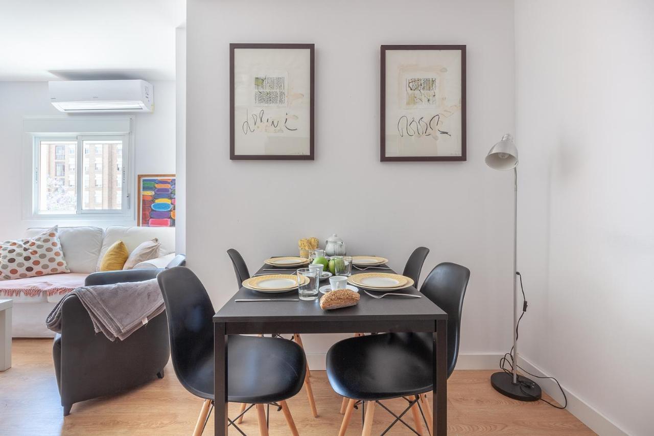 Apartamento Luminoso Y Acogedor En Sevilla. A/C. Exterior foto
